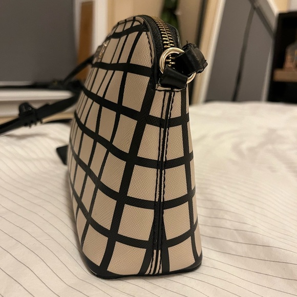 Kate Spade Crossbody - Picture 6 of 6